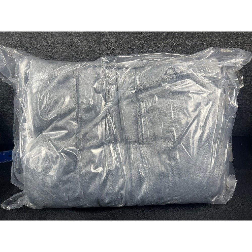 Amazon Basics Sherpa Reversible Throw Blanket Grey 60x80 Fleece‎ Plush Soft New